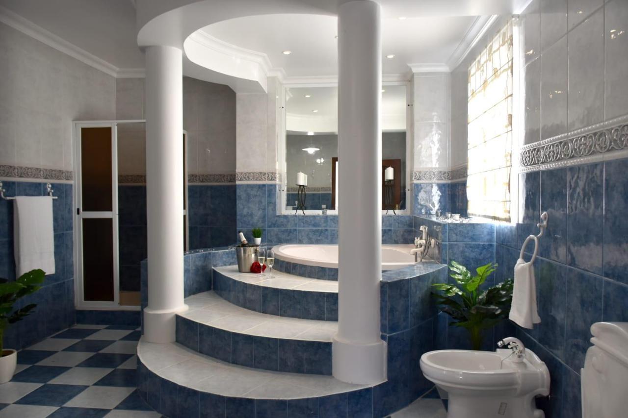 הוילה פול דו מאר Mansion Almond - Sea, Sun And A Charming Refuge! מראה חיצוני תמונה